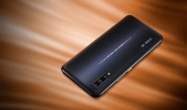 iqoo13最新新机爆料,性能怪兽来袭，全新设计亮点抢先看”